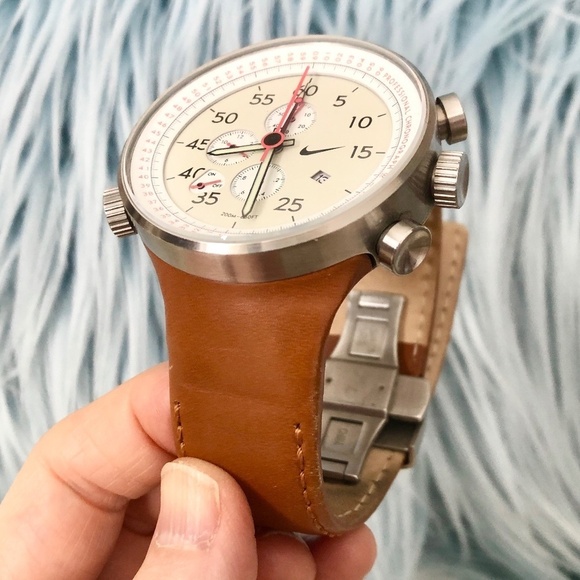 NIKE HERITAGE Chronograph‎ Vintage, Y2K, Mens Wrist Watch, Leather Strap, RARE - Picture 8 of 16